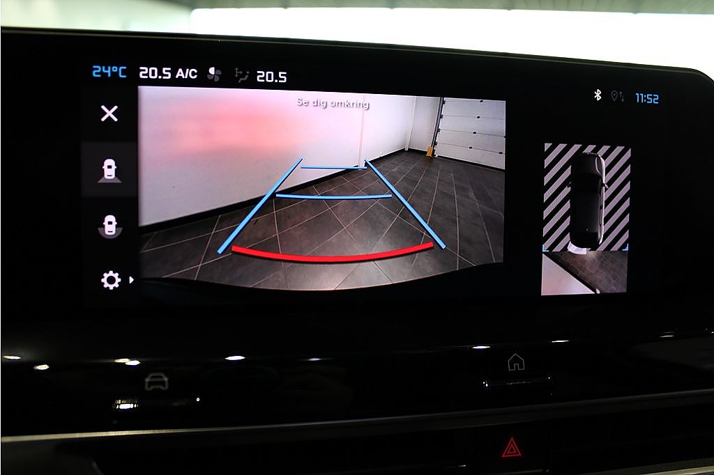 Bild på Citroën C4 Shine 1.2 PT 130hk Aut - B-KAMERA, CARPLAY