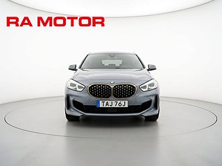 Halvkombi BMW M135i 8 av 28