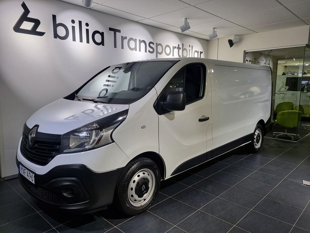 Renault trafic Skåpbil L2H1 125hk Drag Hylla Moms