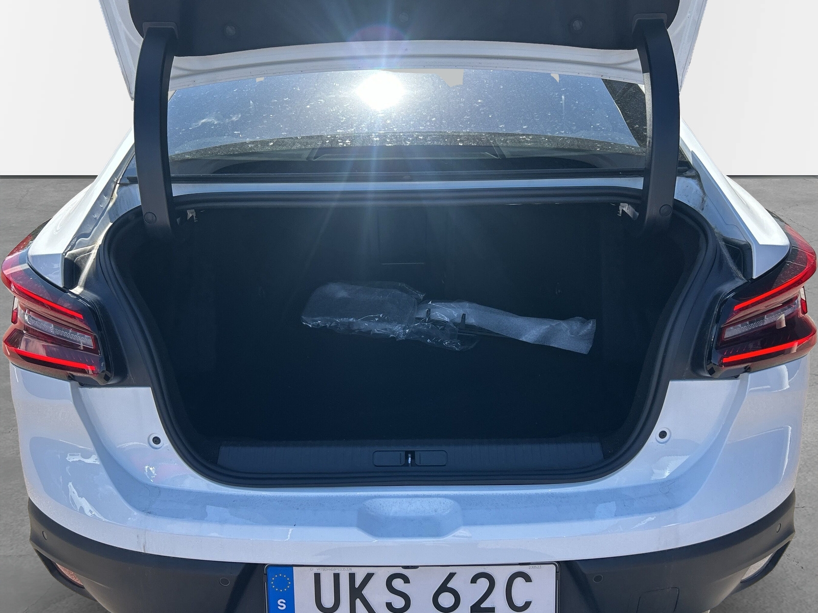 Citroen C4 X SHINE 1.2 PT 130Hk Automat 2023, bild 7/44