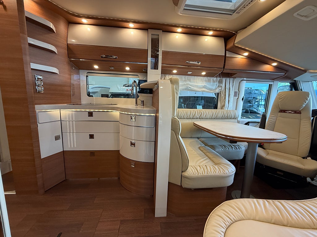 Carthago Chic c-line 5.9 XL LE *Dragkrok*MB*Solcell*