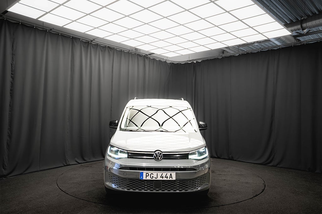 Volkswagen Caddy TDI 4MOTION SE INREDNING LÄDER D-VÄRM KAMERA MOMS DRAG