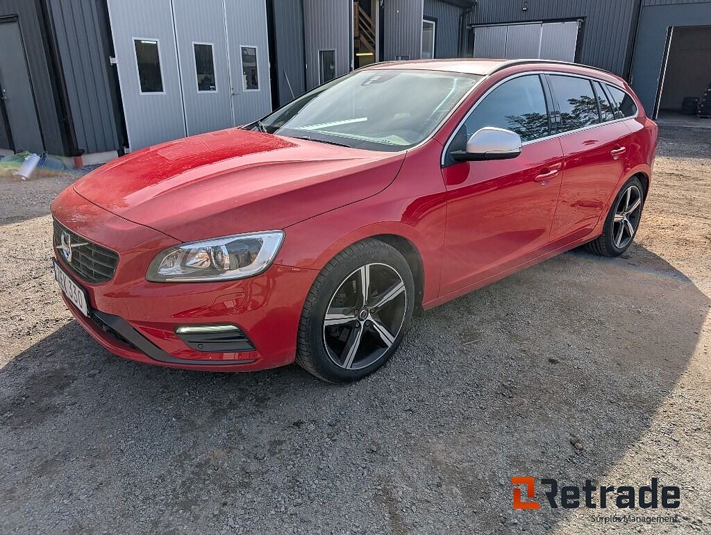 Volvo V60 D4 Classic, Momentum, R-Design Euro 6