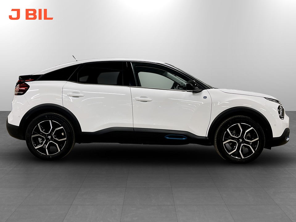 Bild på Citroën e-C4 Shine 50kWh Aut B-KAMERA CARPLAY 136hk