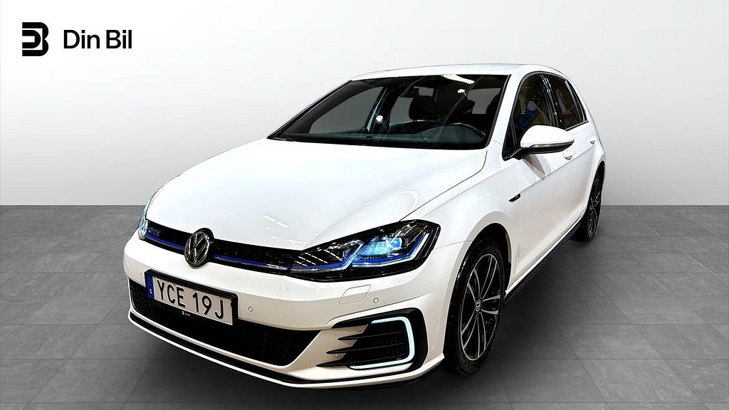 Volkswagen Golf GTE DSG P-värmare/ActiveInfo