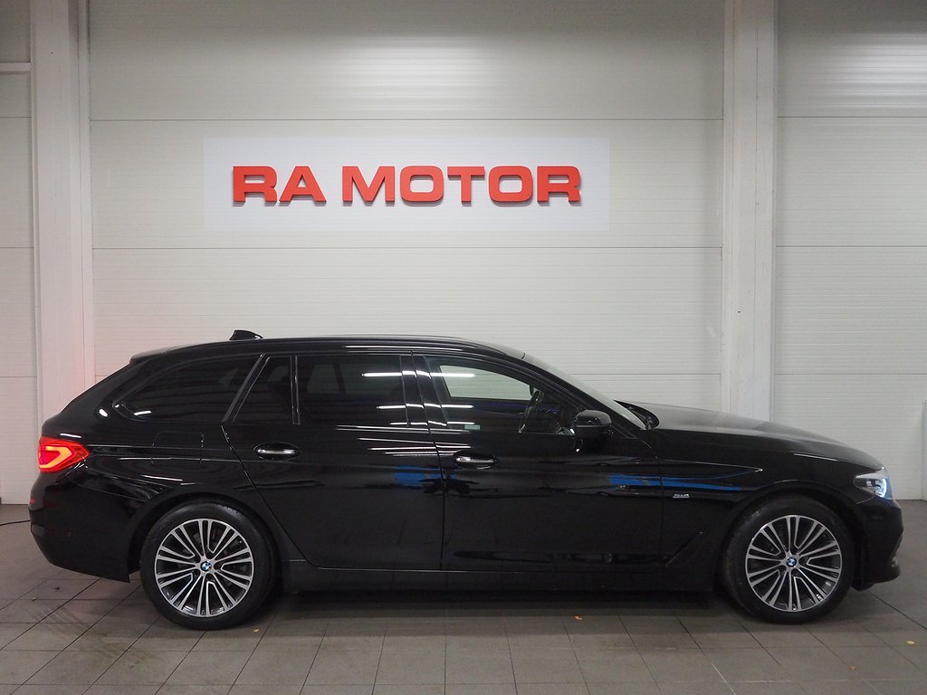 BMW 520 d Touring 190hk Sport Line | Backkamera | Navi | 2018