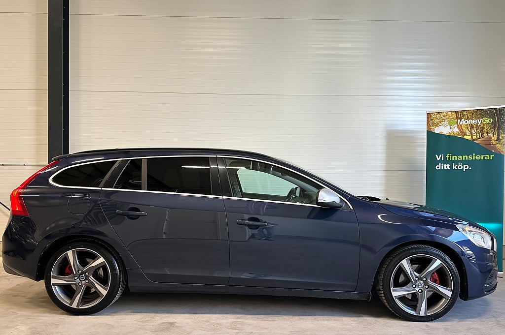 Volvo V60 D4 R-Design Euro 5 // Dragkrok