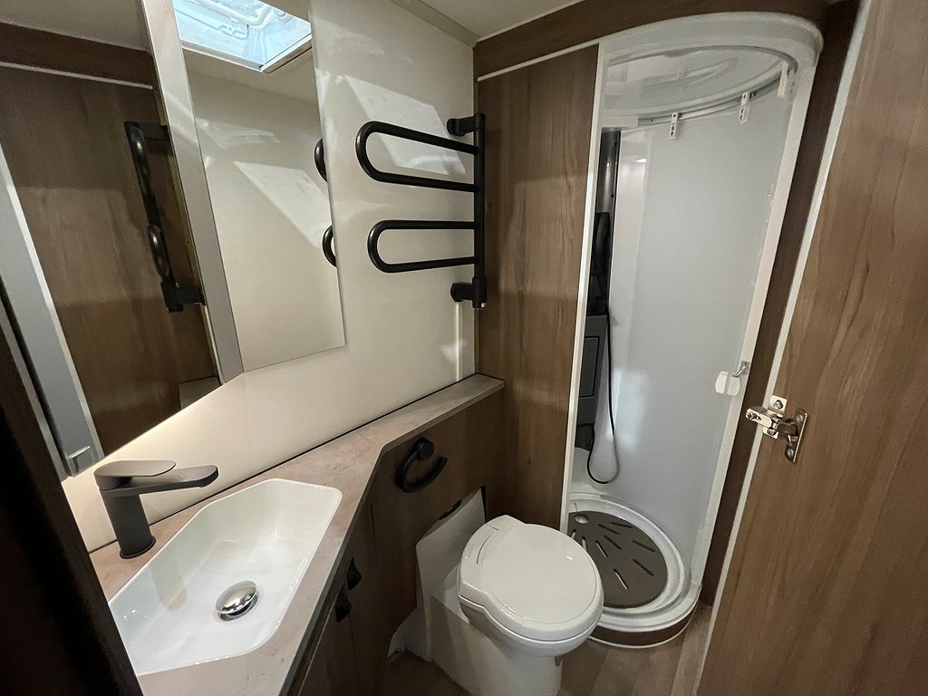 Kabe Royal 600 CXL / ALDE / C-dammsugare / Läder / TV-Hörna - Kabe