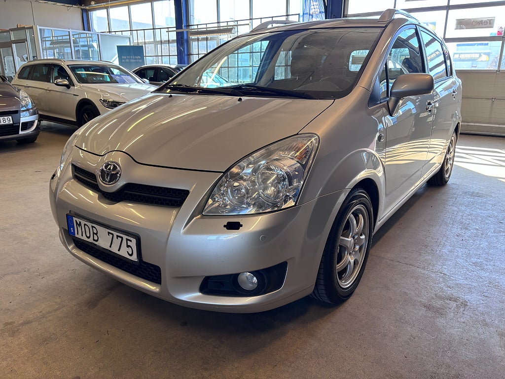 Toyota Corolla Verso 2.2 D-4D 7 sitsig /Drag