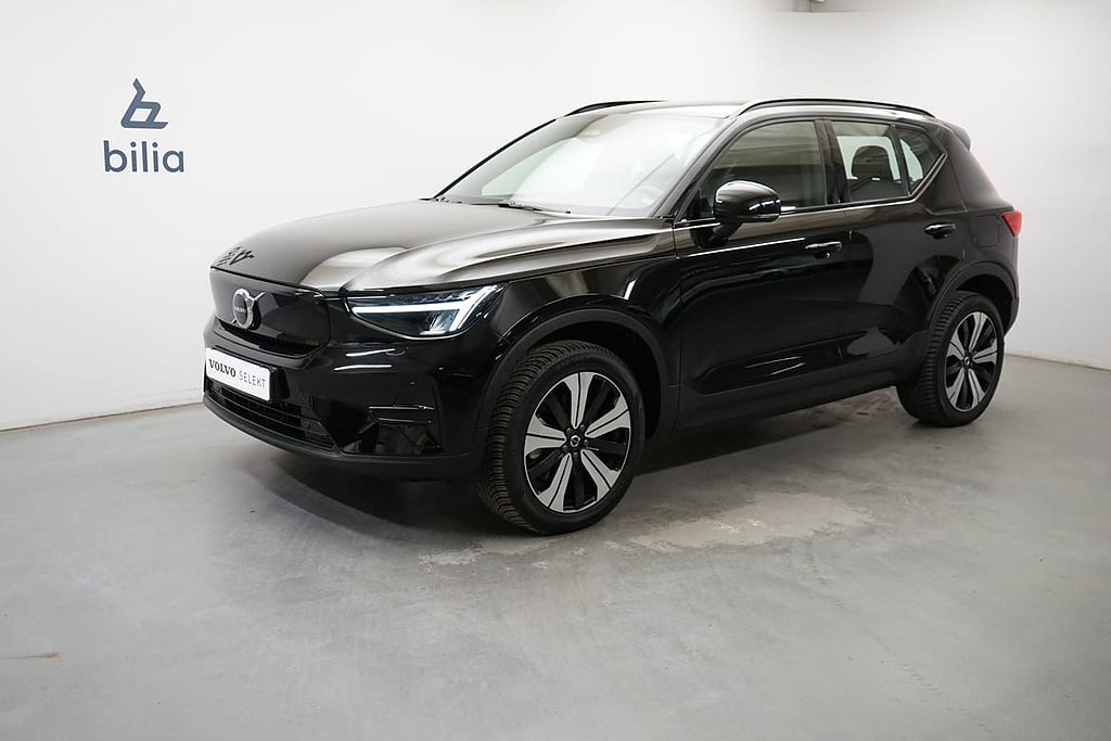 Volvo XC40 Recharge Core, Baklucka elmanövrerad, Navigation