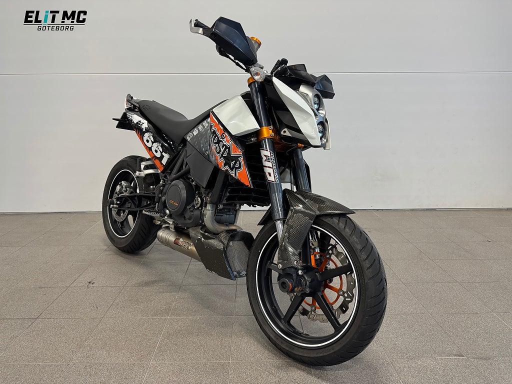 KTM 690 Duke  R Akrapovic Helsystem 