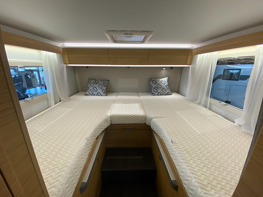 Adria Matrix 670 SL 60 Y / Vårmässa 20–22 mars – Påfyllt lager! - Adria