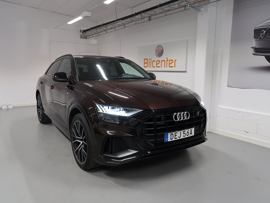 Audi Q8 *KFL 10 år 2,99%* 50 TDI Q S Line V-Däck ingår B&O-Cockpit-Luf