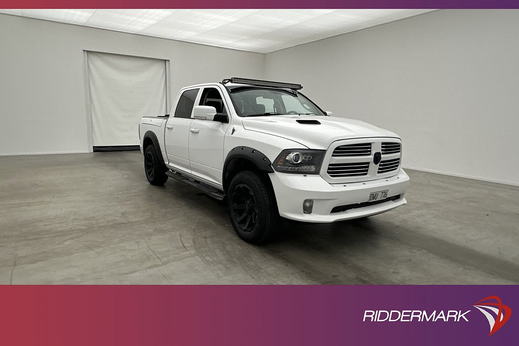 Dodge RAM Sport 5.7 4x4 Drag Rambox Alpine Skinn Taklucka