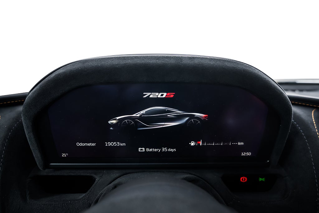 Gallery image 13 of 18