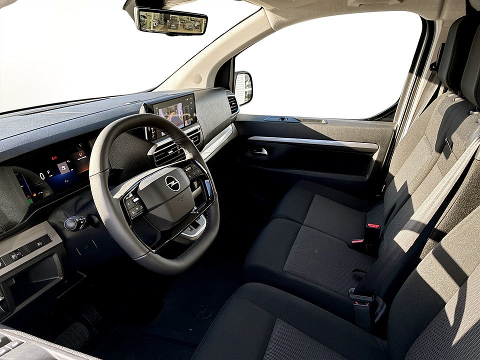 Bild på Opel Vivaro Elite GS-Line 150hk Aut L2 - DIESELVÄRMARE MM INGÅR!