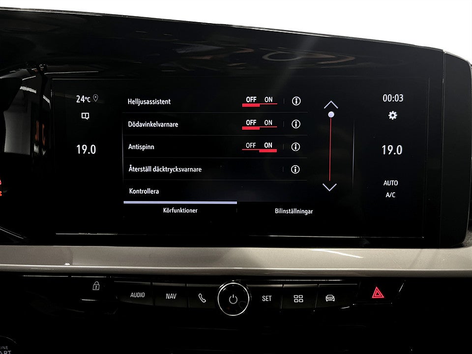 Bild på Opel Mokka Ultimate 1.2 Turbo 130 Aut B-KAMERA CARPLAY
