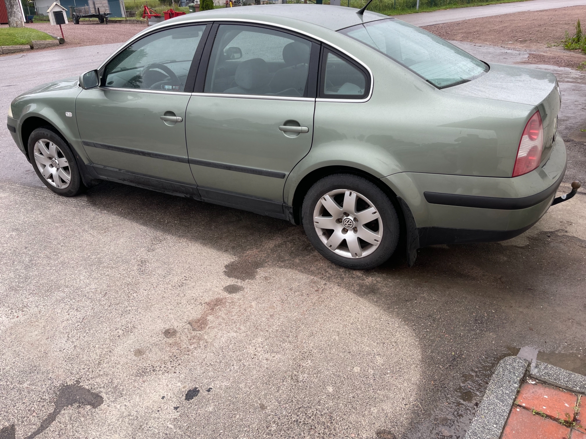Volkswagen Passat 1.8 T 150hk 2002, bild 2/34