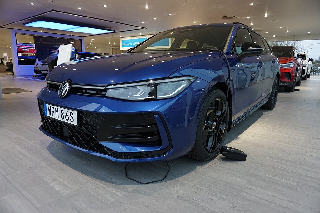 Volkswagen Passat 2.0 TDI 193 DSG7 4M R-LINE