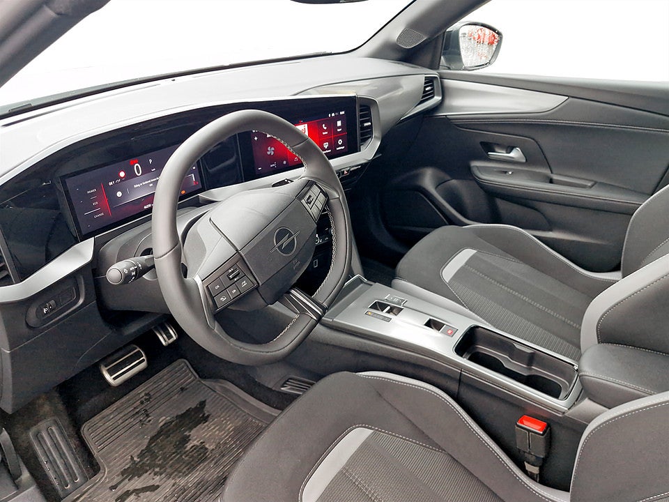 Bild på Opel Mokka GS Hybrid 1.2 Turbo 145hk Aut B-KAMERA CARPLAY