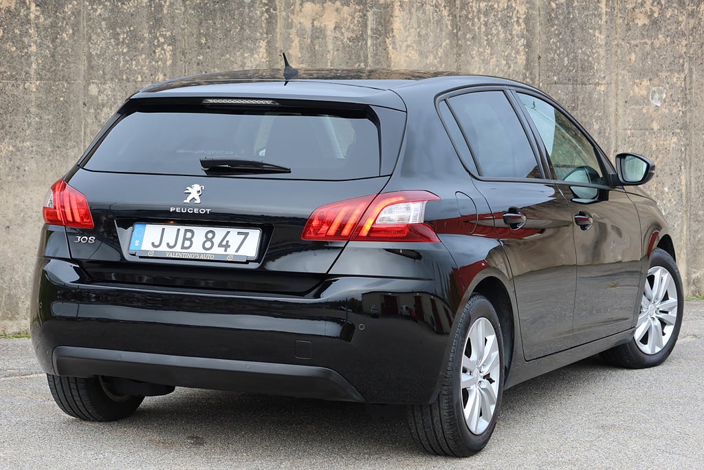 Peugeot 308 1.6 125hk Panorama GPS 756kr Årskatt Låga Mil