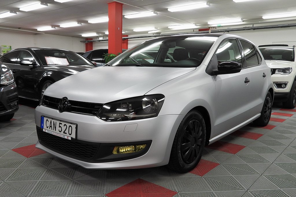 Volkswagen Polo 5-dörrar 1.2 TSI Carplay Kamera S&V Hjul