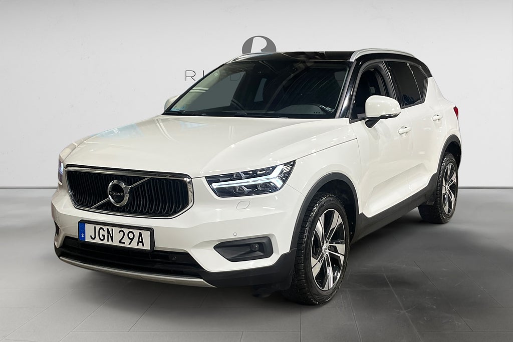 Volvo XC40 T3 163 HK AUT MOMENTUM VOC 360° B-VÄRM NAVI 9000MIL 18"
