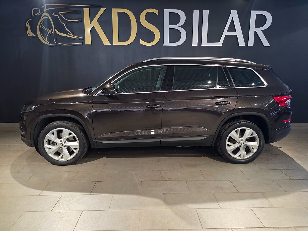 Skoda Kodiaq 2.0 TSI 4WD Businessline 180hk| 7-Sits | Drag | Värmare