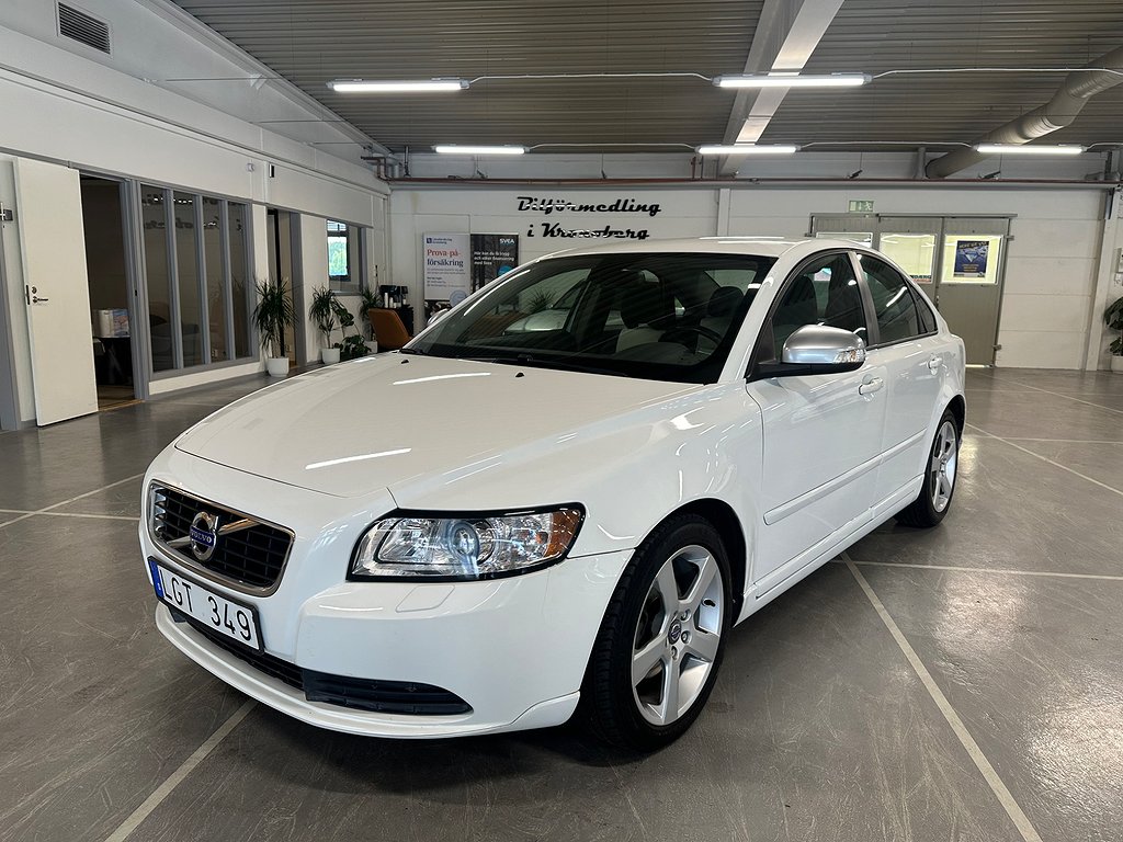 Volvo S40 D2 Momentum, R-Design Euro 5