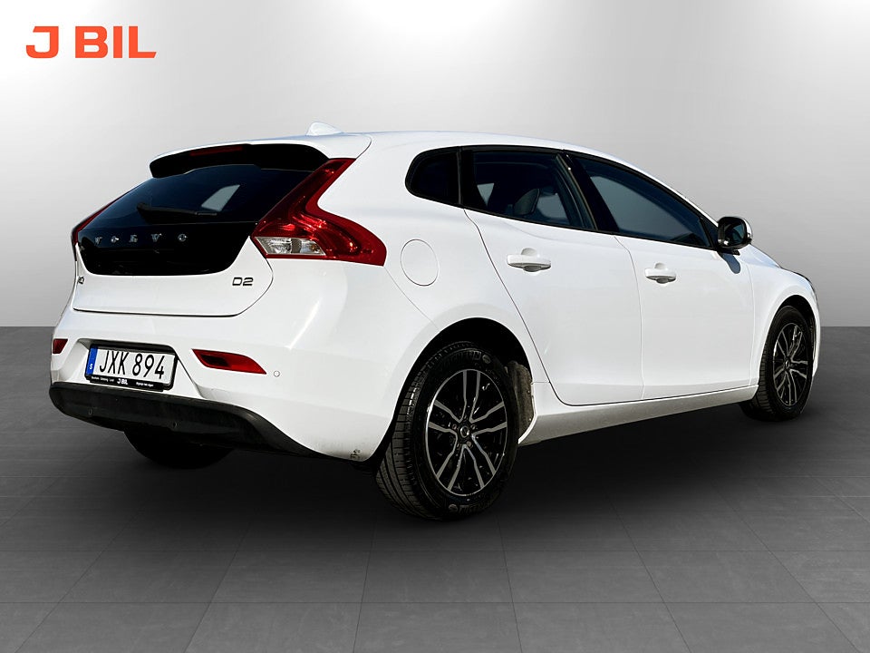 Bild på Volvo V40 D2 Momentum 120hk B-KAMERA PANO