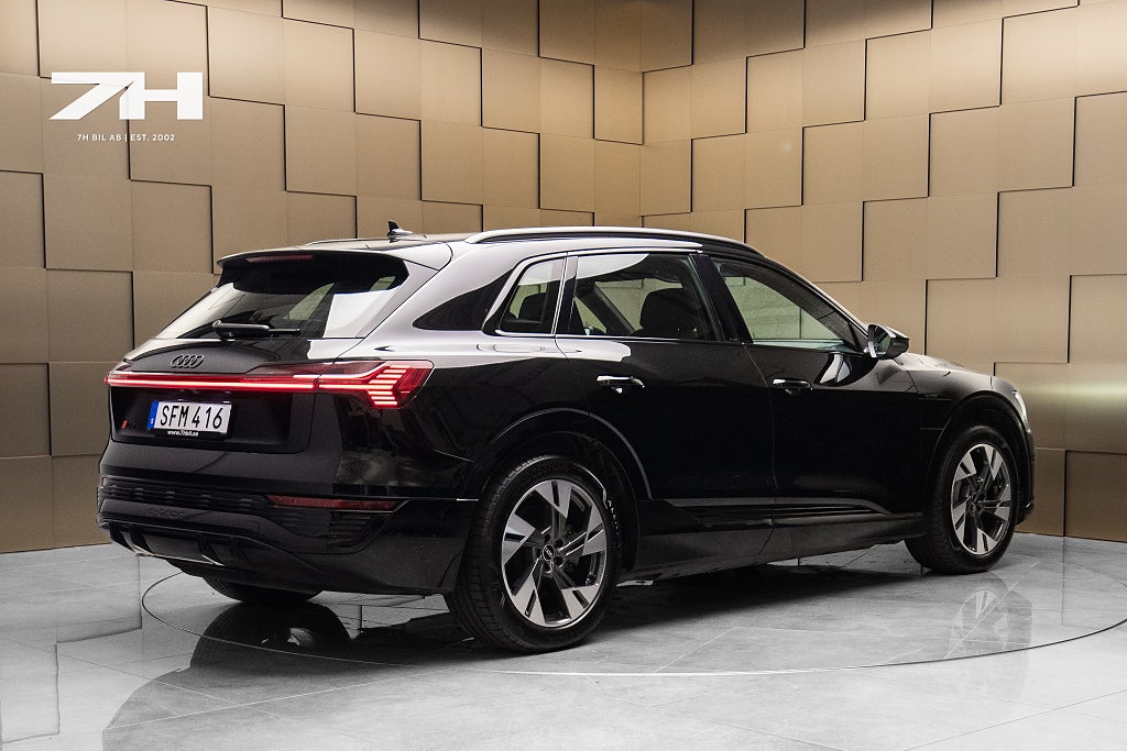 Audi q8-e-tron 55 quattro S line / B&O / Drag / HuD / Luftfjädring