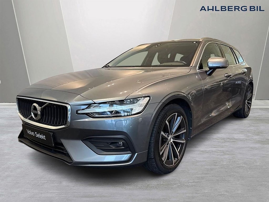 Volvo V60 B4 Bensin Momentum Advanced Edition. Backkamera, H/K-SOUND, Na..