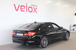 Sedan BMW 530e 4 av 23