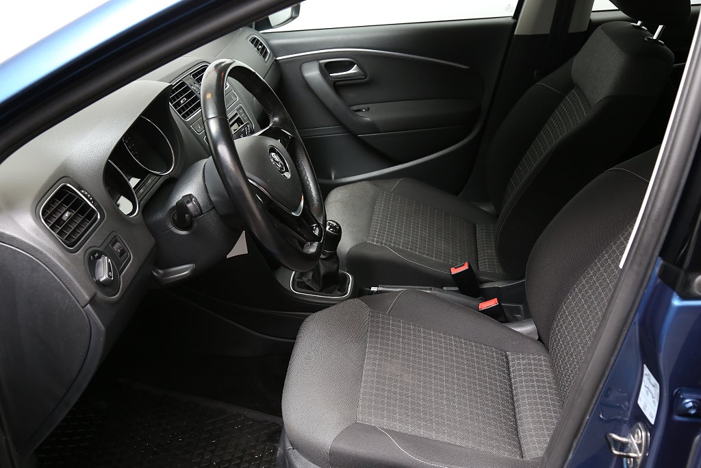 Volkswagen Polo 1,2 TSI 90hk Base 5D Bluetooth 2017