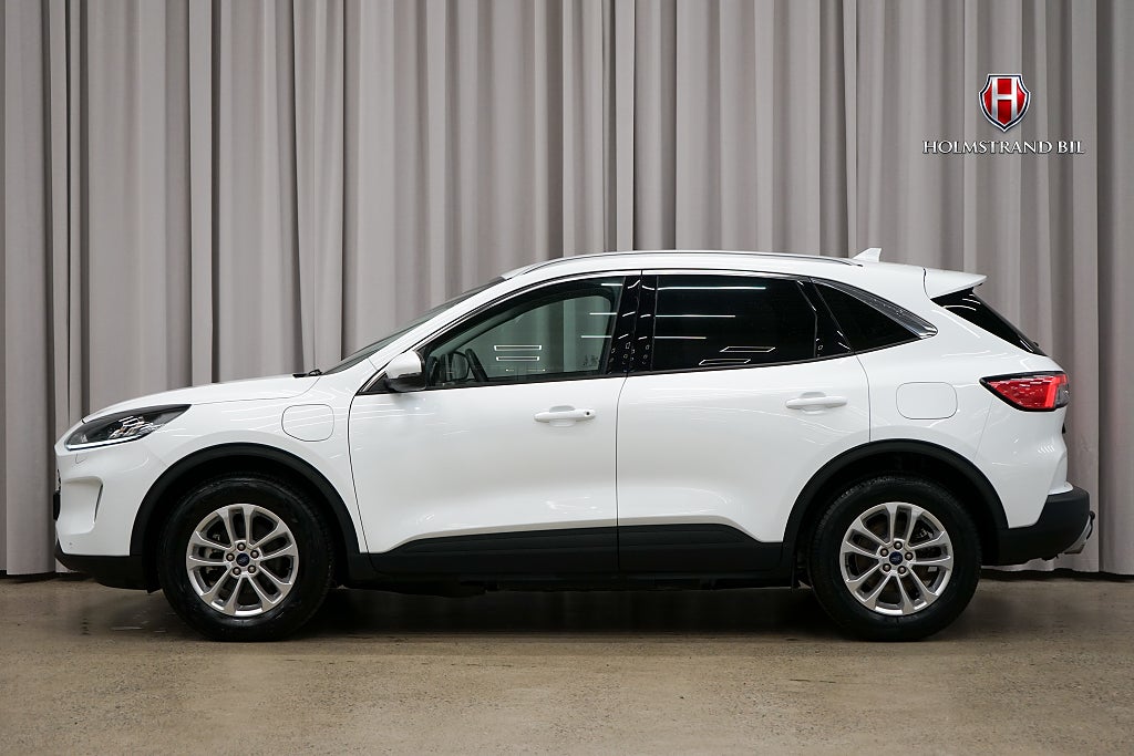 Ford Kuga Plug-In Hybrid Titanium Drag Cockpit Kamera Rattvärme