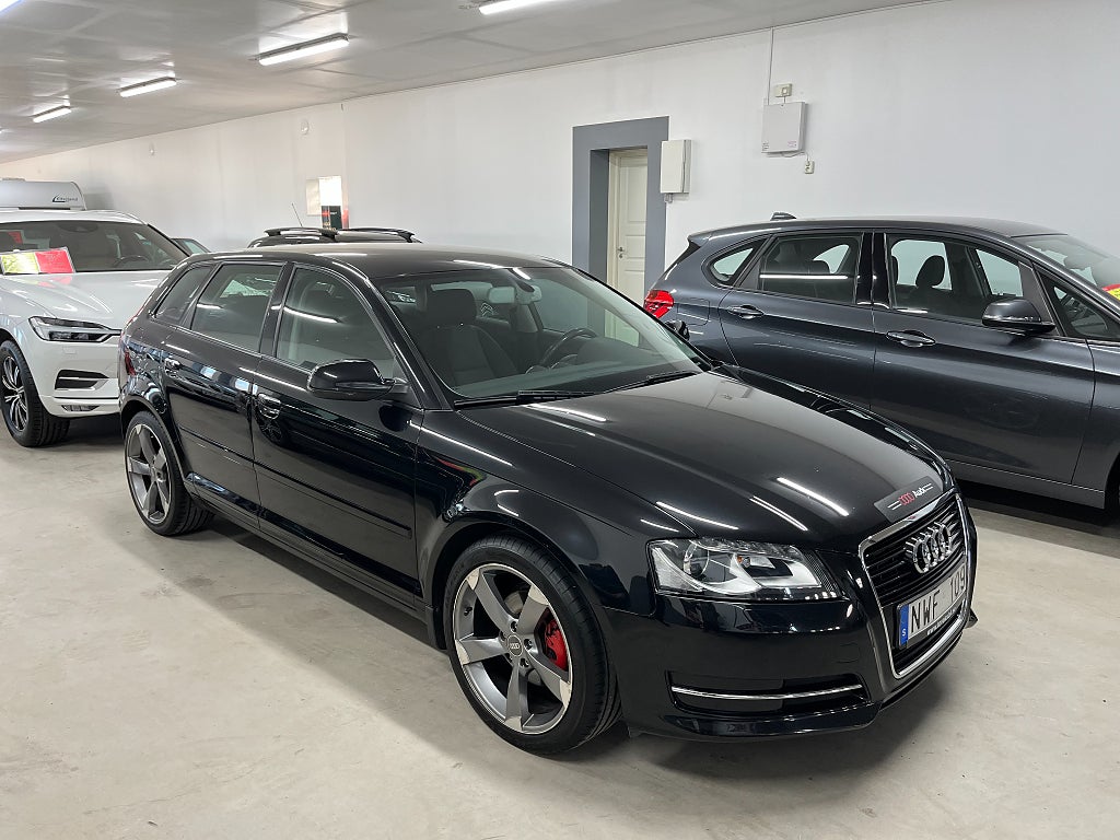 Audi A3 Sportback 2.0 TDI Attraction, 18 Tum, Fullservad