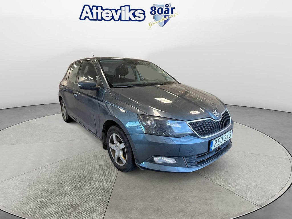 Skoda Fabia 1.2 TSi 90hk *P.sensorer/Farhållare*