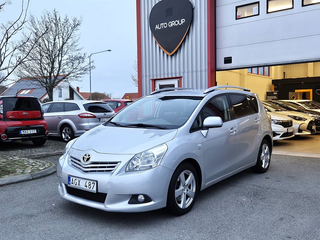 Toyota Verso 2.2 D-4D Automatisk, 150hk 7 Sits Drag