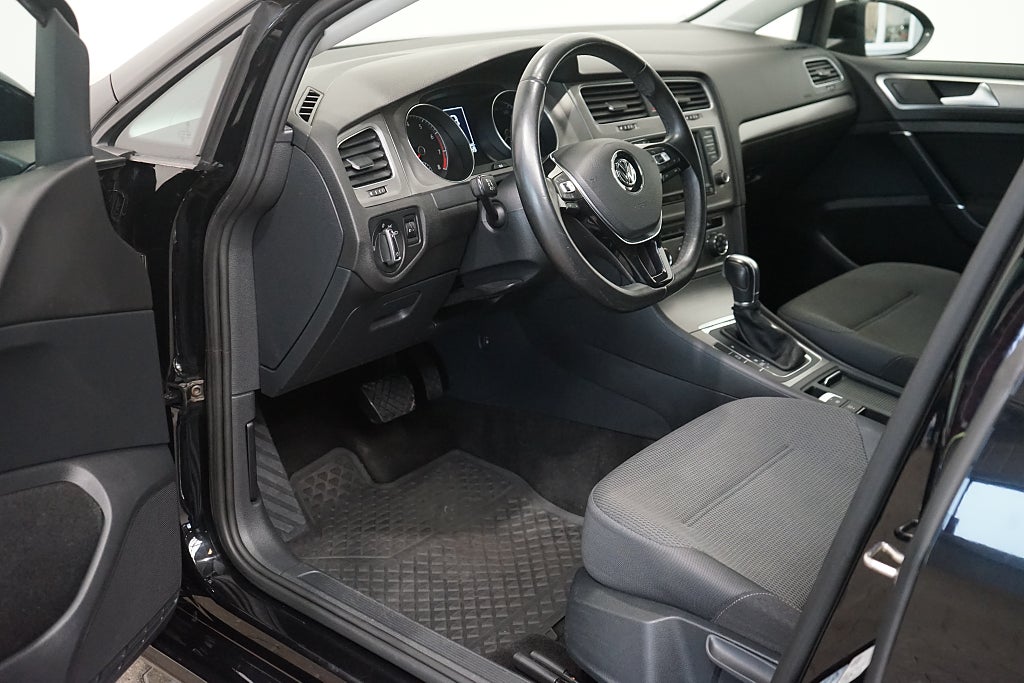 Volkswagen Golf 1.2 TSI Base Automat 110hk 4.99% Ränta