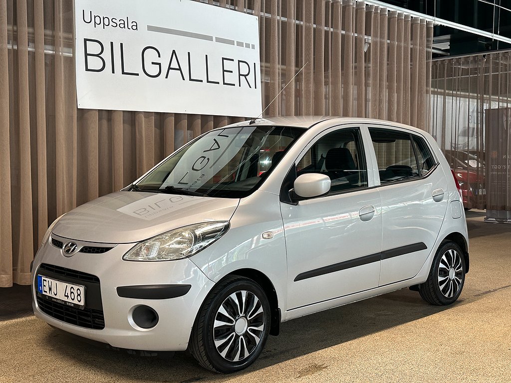 Hyundai i10 1.2 e-Motion 77hk Nybesiktad 536kr Årsskatt