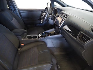 Halvkombi Nissan Leaf 10 av 22