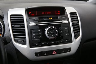 Halvkombi Kia Venga 11 av 18