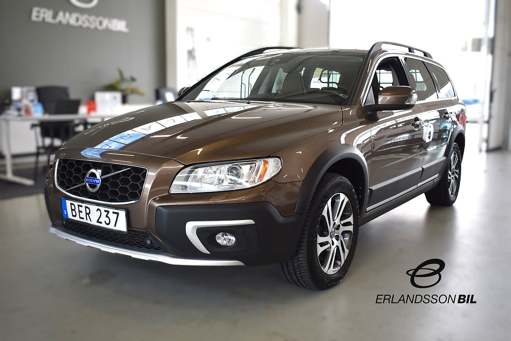 Volvo XC70 D4AWD SUMMUM KAMREM BYTT NYSERVAD DRAG P-SENSORER