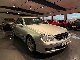Sportkupé Mercedes-Benz CLK 9 av 10