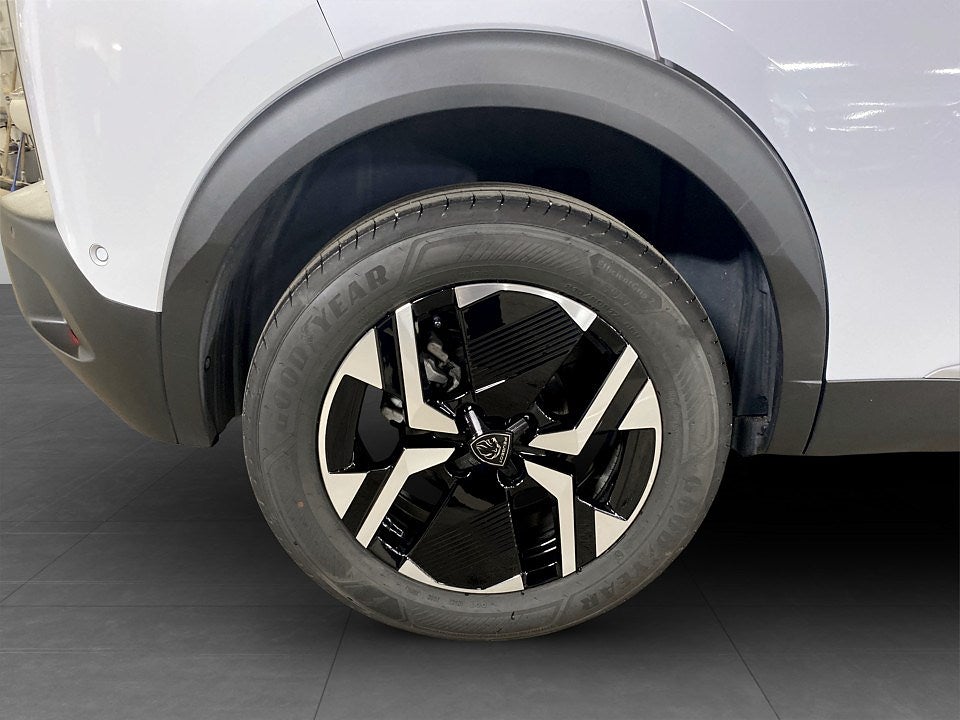 Bild på Peugeot 2008 GT 1.2 PT 130hk Aut - B-KAMERA, CARPLAY