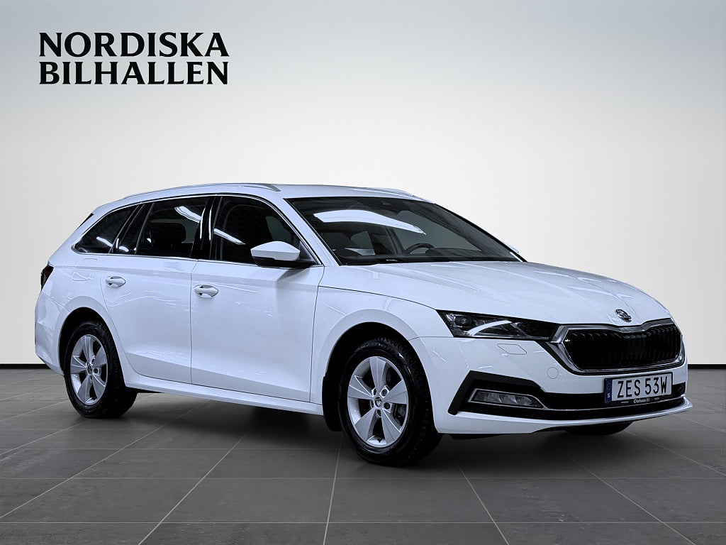 Skoda Octavia Kombi 1.0 TSI e-TEC Style Dragkrok Backkamera Adaptiv fart