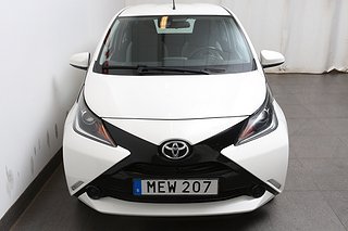 Halvkombi Toyota Aygo 5 av 22