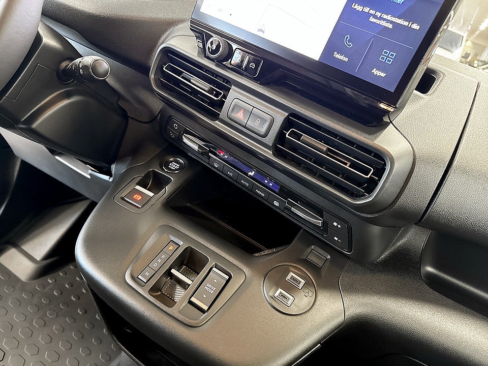 Bild på Peugeot Partner Plus+ 130hk Aut L2 - OMGÅENDE LEVERANS!