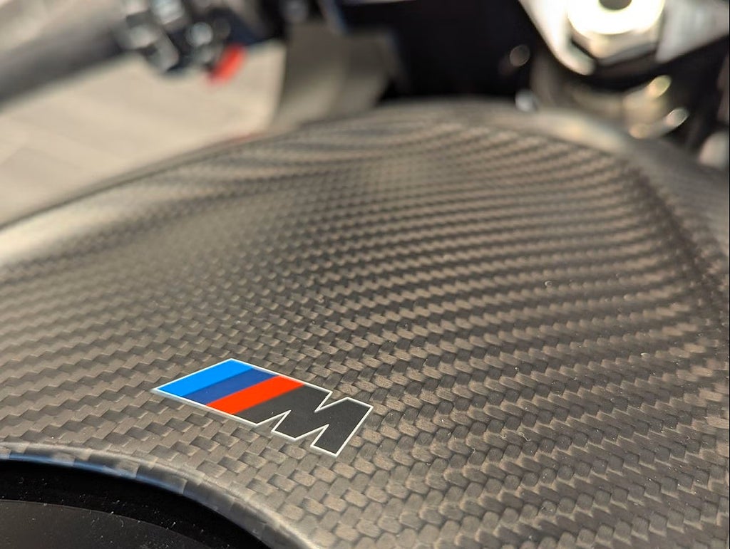 BMW M1000RR