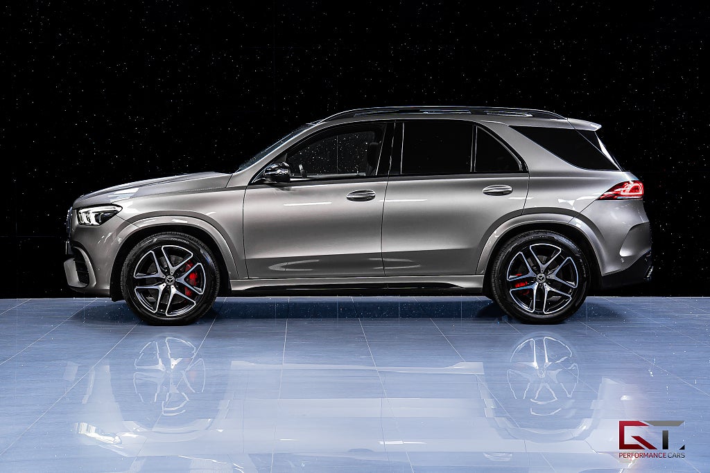 Mercedes-Benz GLE63 S AMG Pano Drag Värmare ACC 21" Bur Luftfjädring Matrix